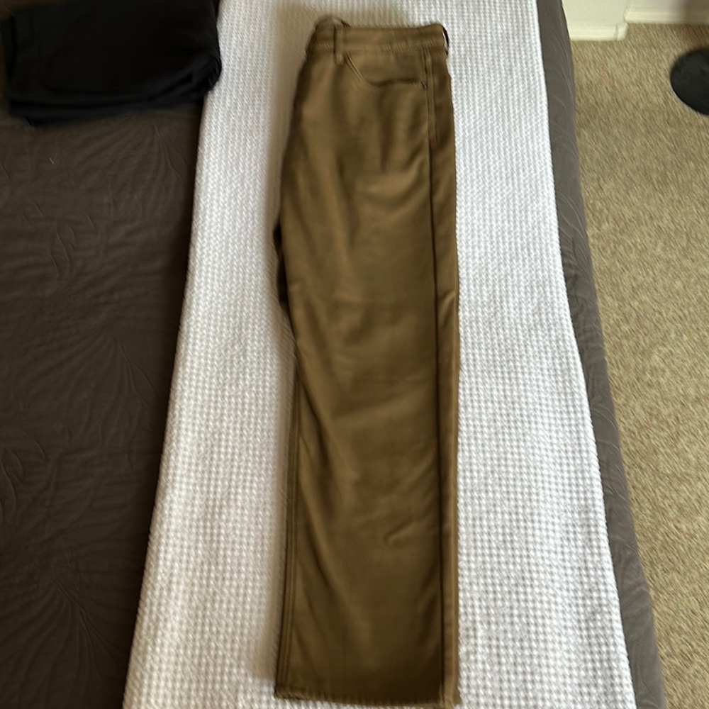 Men's Tan Pants